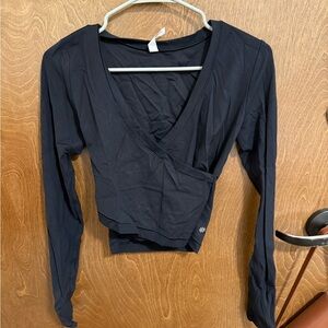 Women's Black Long Sleeve Top